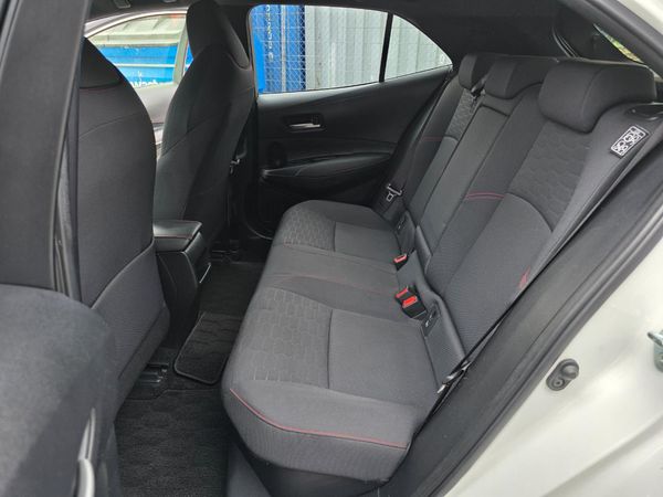 2020 Toyota Corolla Hybrid Sports G Z Model with Reversing Camera, Parking Sensors, Cruise Control ! Carousel 4