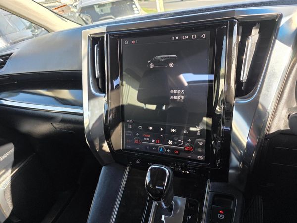 2015 Toyota VELLFIRE 7 Seaters with Loads of Features ! Carousel 6