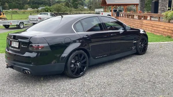 2008 HSV Senator