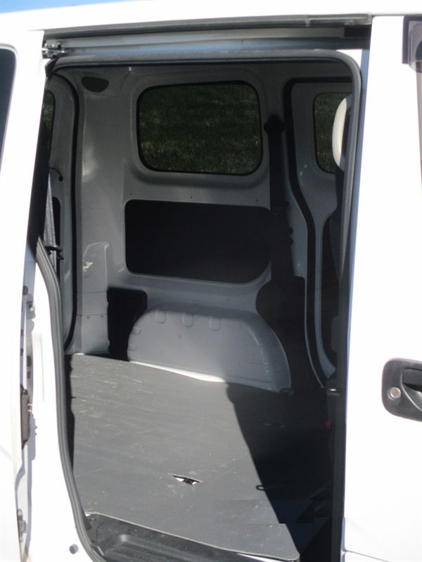 2021 Nissan NV200 Carousel 4