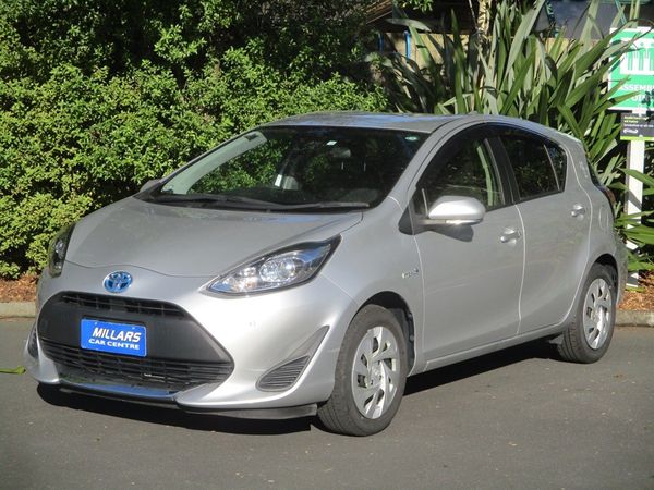 2021 Toyota Aqua S Carousel 17