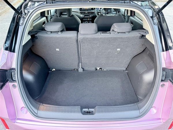 2024 Nissan Note e-power Carousel 2