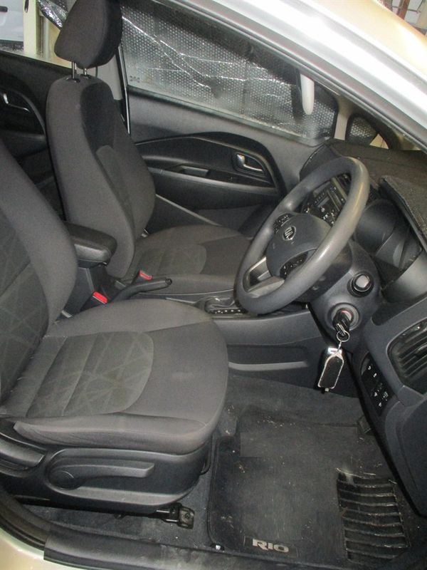 2014 Kia Rio Carousel 3