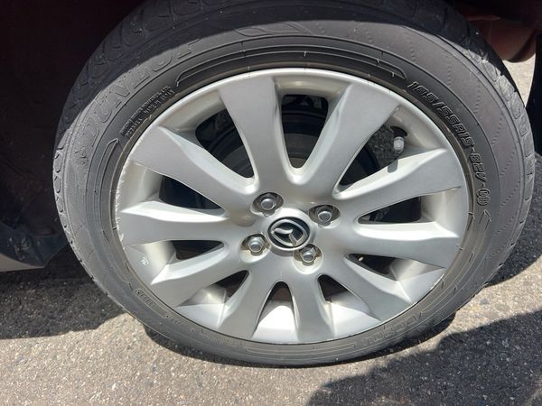 2015 Mazda Verisa L Carousel 1