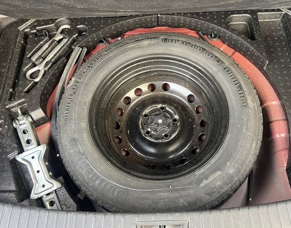 2008 Nissan Dualis Carousel 1