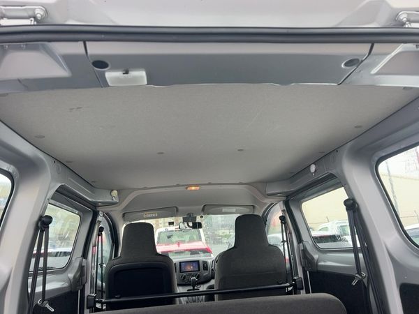 2021 Nissan NV200 5 seat Carousel 12
