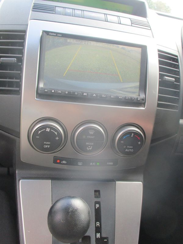 2009 Mazda Premacy Carousel 4