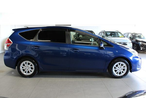2014 Daihatsu Mebius