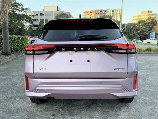 2024 Nissan Note e-power Carousel 7