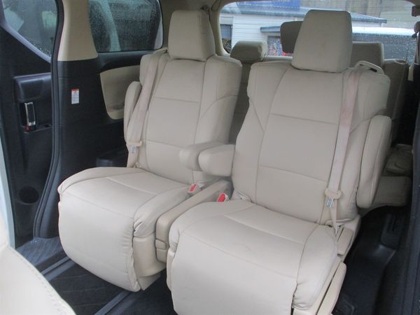 2017 Toyota Alphard Hybrid Carousel 7