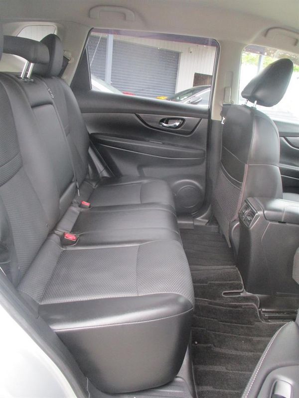 2014 Nissan X-TRAIL Carousel 6