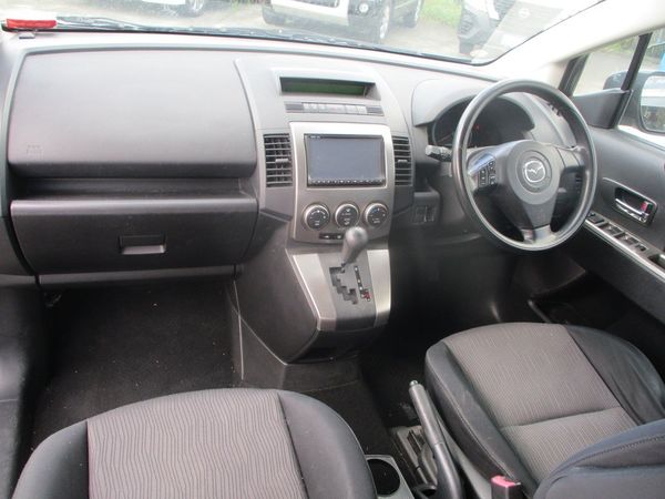 2009 Mazda Premacy Carousel 6