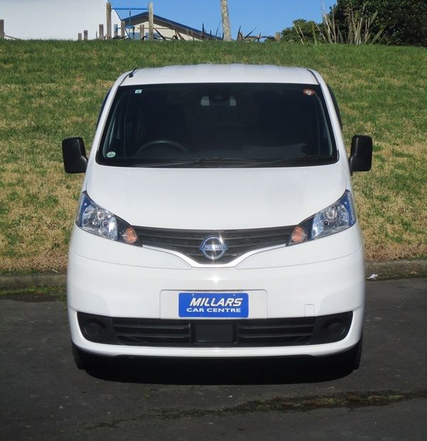 2021 Nissan NV200 Carousel 13