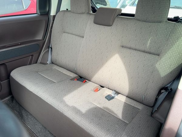 2015 Toyota Spade X Carousel 12
