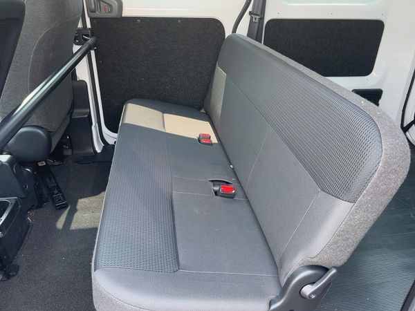 2021 Nissan NV200 Carousel 9