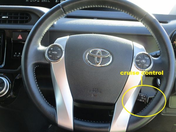 2017 Toyota Aqua G Carousel 5