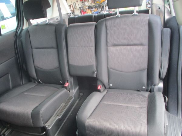 2009 Mazda Premacy Carousel 7