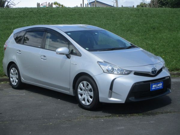 2021 Toyota Prius Alpha