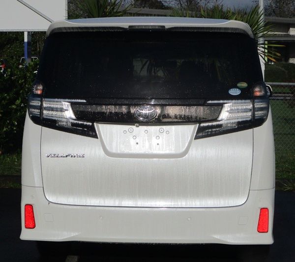 2018 Toyota Vellfire 25x Carousel 13