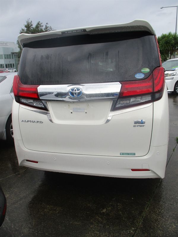 2017 Toyota Alphard Hybrid Carousel 17