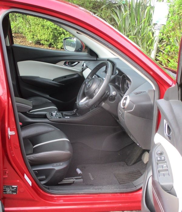 2019 Mazda CX-3 Carousel 1