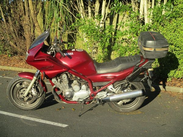 1998 Yamaha XJ900 SK Carousel 4