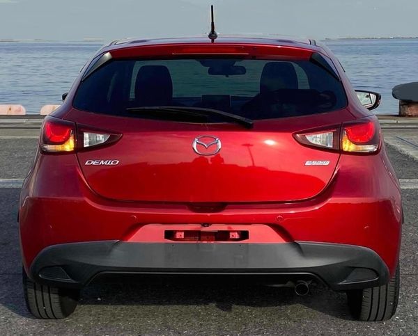 2015 Mazda Demio 13S Carousel 16