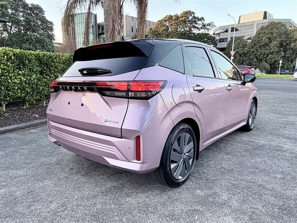 2024 Nissan Note e-power Carousel 6