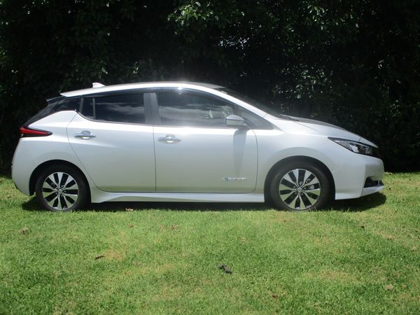 2021 Nissan Leaf 40kw Carousel 13
