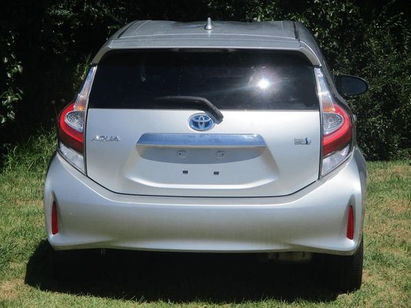 2021 Toyota Aqua S Carousel 14