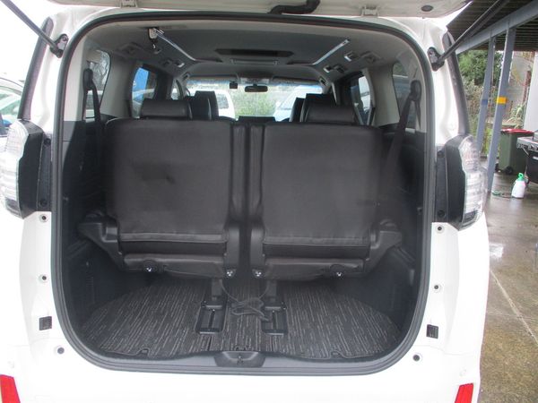2018 Toyota Vellfire 25x Carousel 4