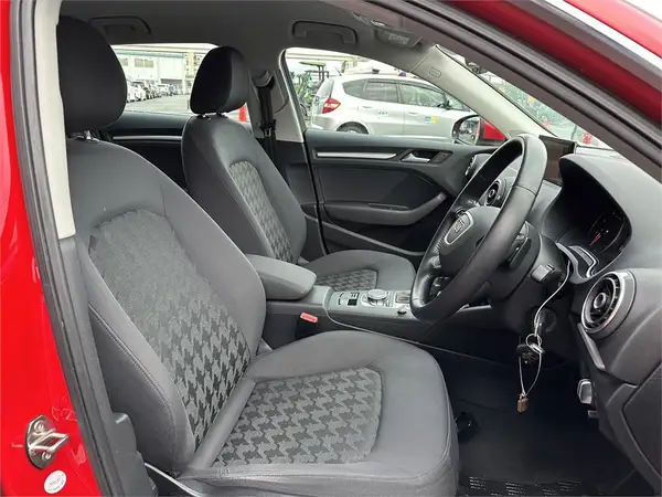 2013 Audi A3 Sportsback 1.4TFSI Carousel 5