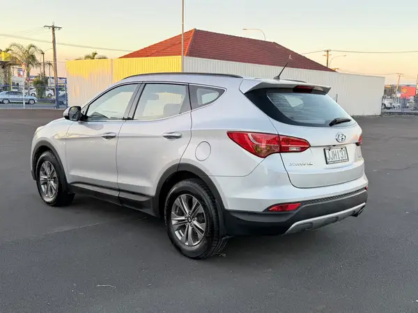 2015 Hyundai Santa Fe DM 2.4L Petrol with Cruise, Bluetooth, Rev Cam Carousel 6