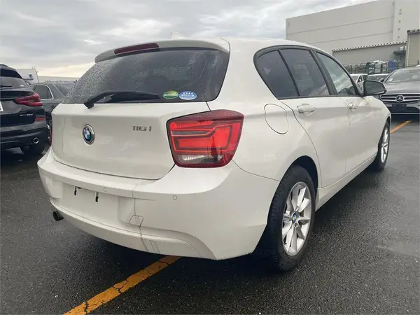 2014 Bmw 1 Series 116i Carousel 7