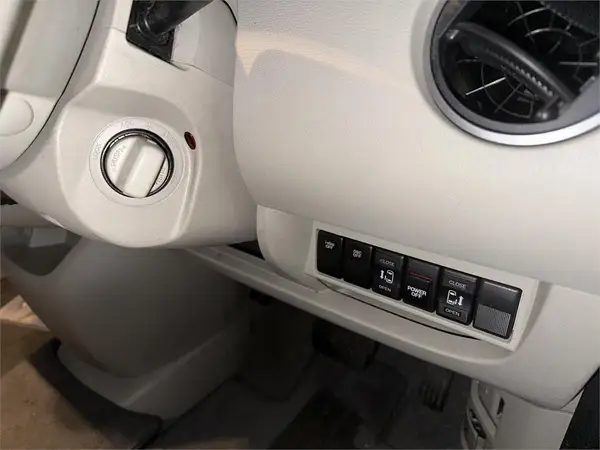 2012 Mazda Biante I stop Smart Edition 2 Carousel 1