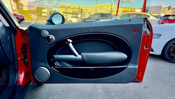 2006 Bmw Mini COOPER Carousel 2