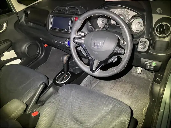 2013 Honda Fit RS Fine Style Carousel 9