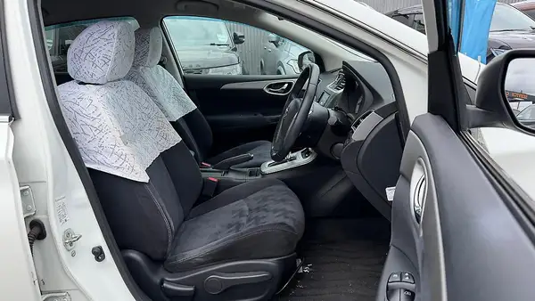 2013 Nissan Sylphy PUSH START Carousel 3