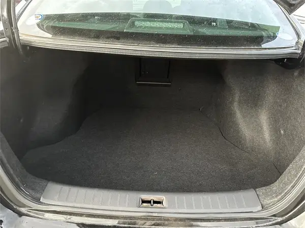 2015 Nissan Sylphy G Carousel 1