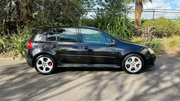 2009 Volkswagen Golf GTI…Finance Available Carousel 9