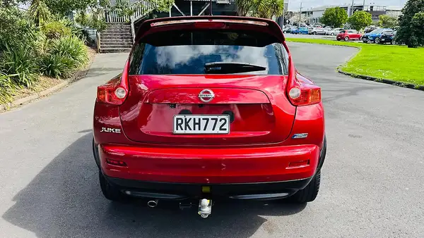 2014 Nissan Juke 1.6 TI CVT Carousel 5