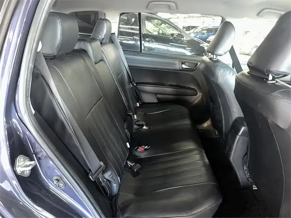2012 Toyota Corolla 1.5G.. Fielder Carousel 6