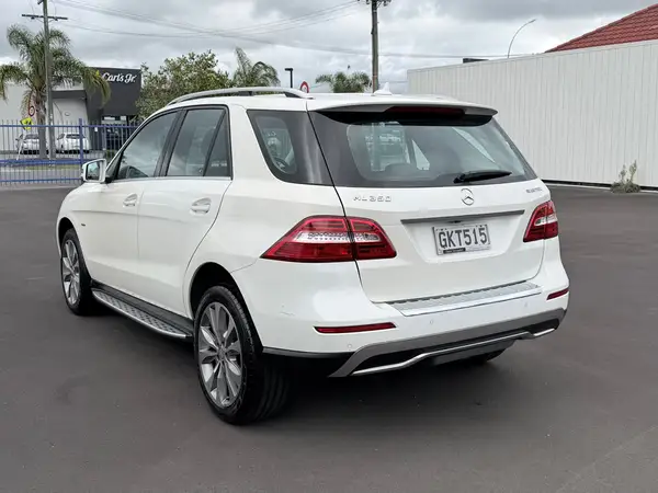 2012 Mercedes-benz Ml 350 3.0L V6 Bluetec ~ NZ New Carousel 4
