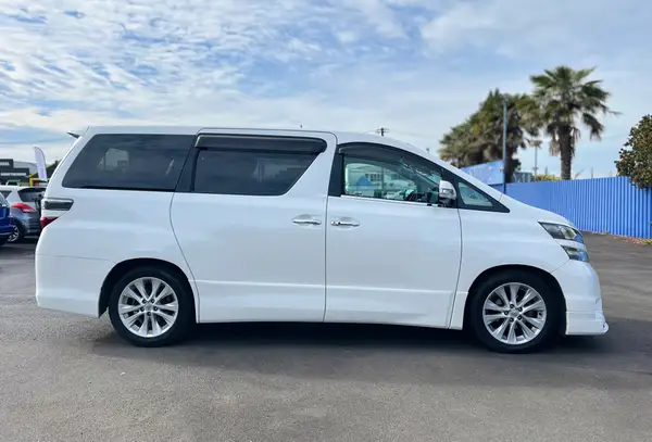 2008 Toyota Vellfire 2.4Z Carousel 3