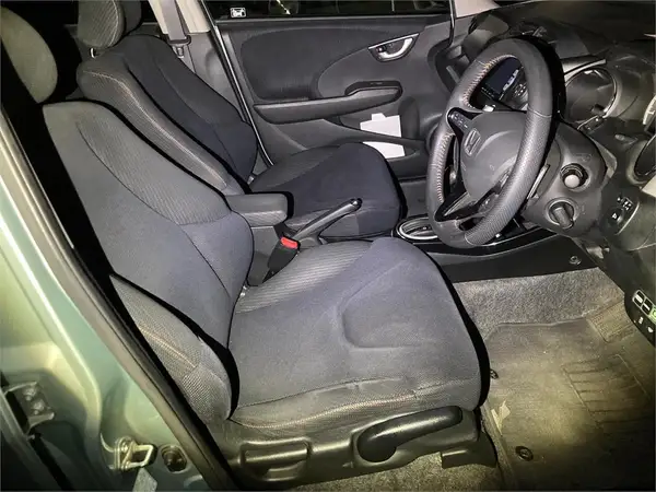 2013 Honda Fit RS Fine Style Carousel 5