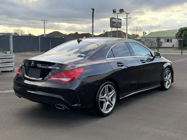 2014 Mercedes-benz Cla 250 Only 21K km! Pristine CLA250 AMG Line Carousel 4