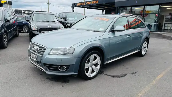 2010 Audi A4 2.0T .. AllRoad Carousel 8