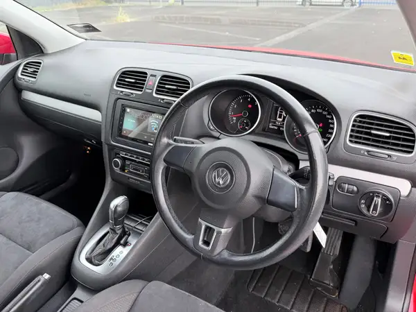 2012 Volkswagen Golf 1.4L TSi Comfortline, Low kms, Tidy Car Carousel 2