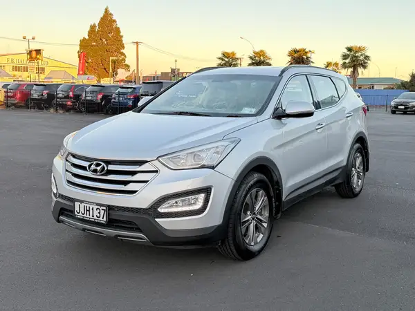 2015 Hyundai Santa Fe DM 2.4L Petrol with Cruise, Bluetooth, Rev Cam Carousel 8