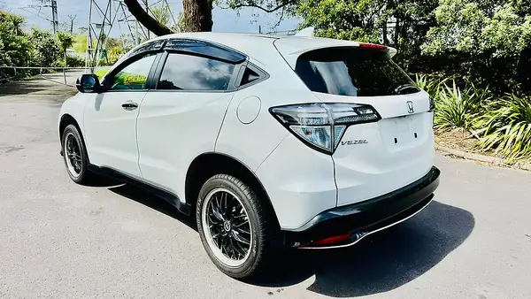 2016 Honda Vezel RS Carousel 6
